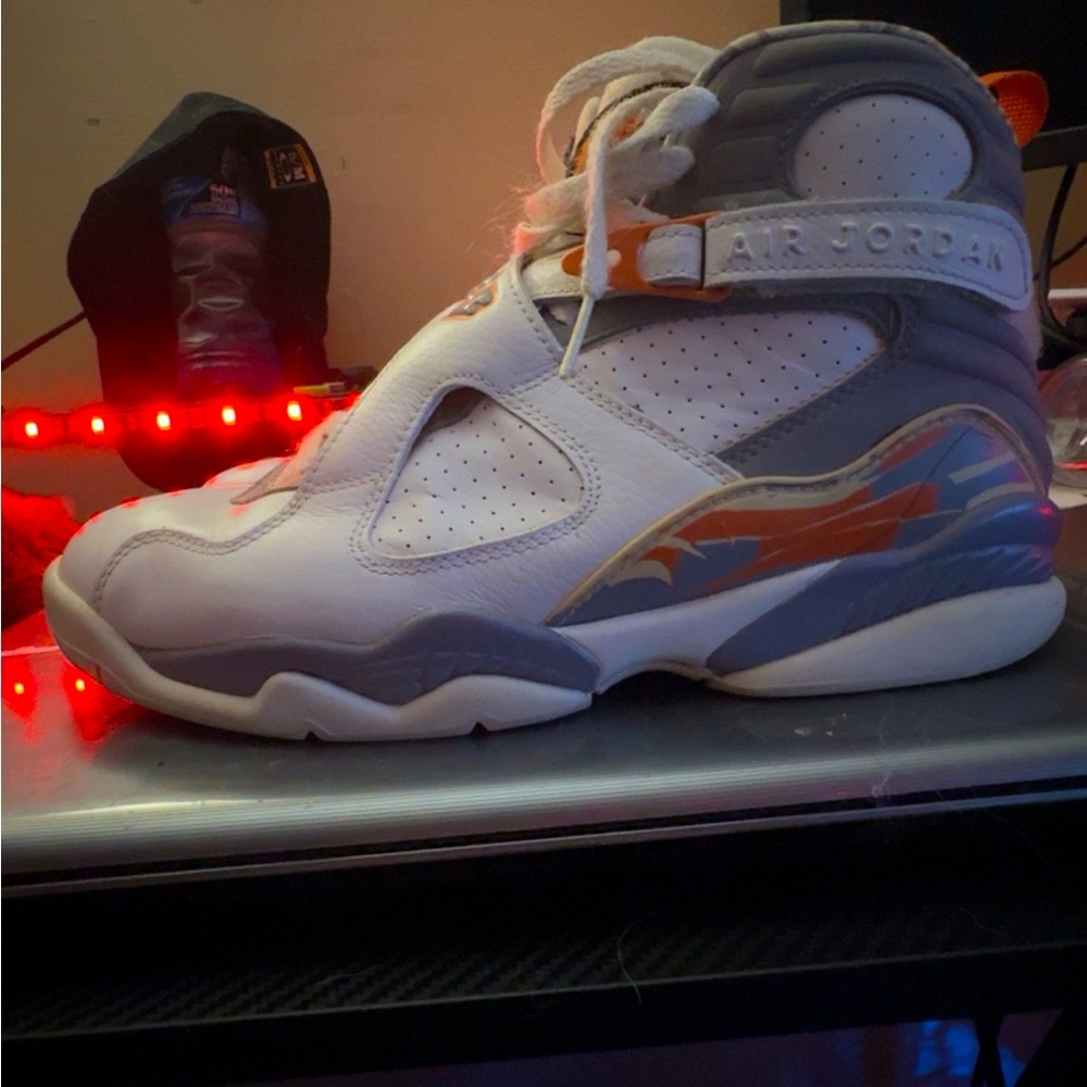 Size 9.5 Air Jordan 8 Orange Blaze (2007 OG release)